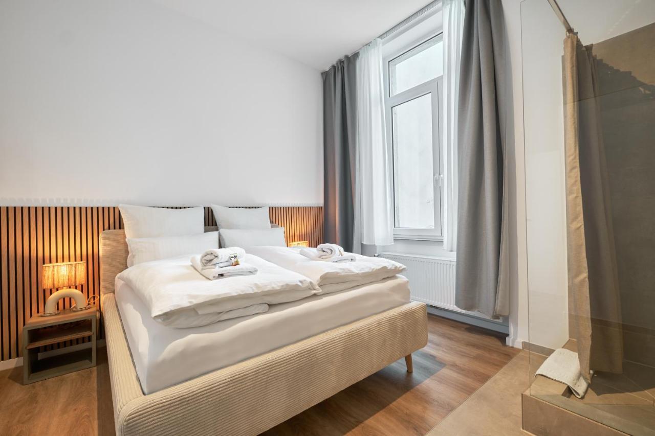 Park Avenue Apartments - Dom Mit Stil - Kueche - Parkplatz - Wlan - 65 Zoll Tv - Netflix Cologne Exterior photo